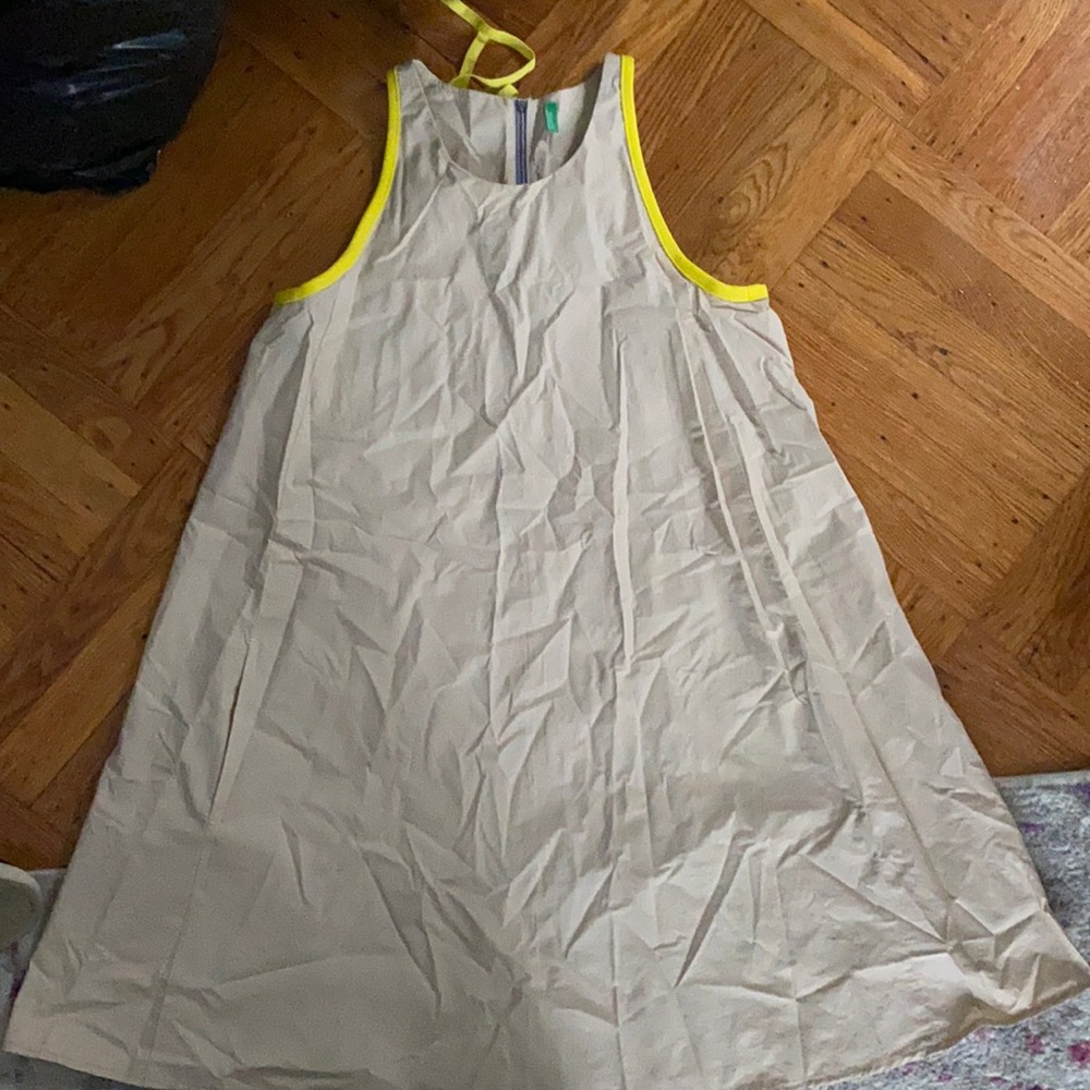 United Colors of Benetton beige swing dress S